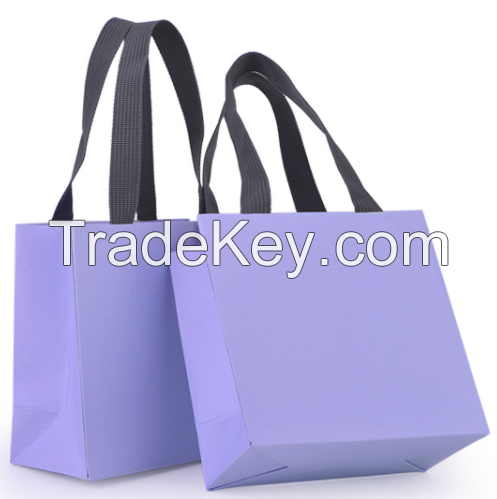 Wholesale Fashion sample design customize logo printed paper gift bags for jewelry