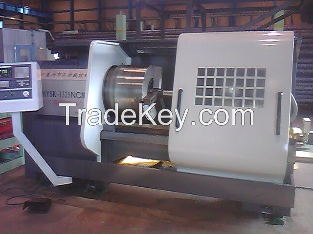 CNC lathe machine for drill pipe endface