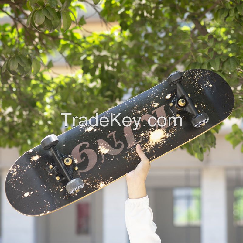 Popular Customized Chinese North East Maple PU wheel  Skateboard