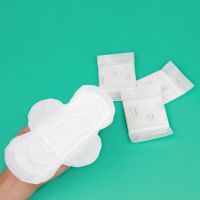 Factory Direct Sale OEM Super Soft ladies sanitary napkins silk sanitary napkins panty liner mini napkin