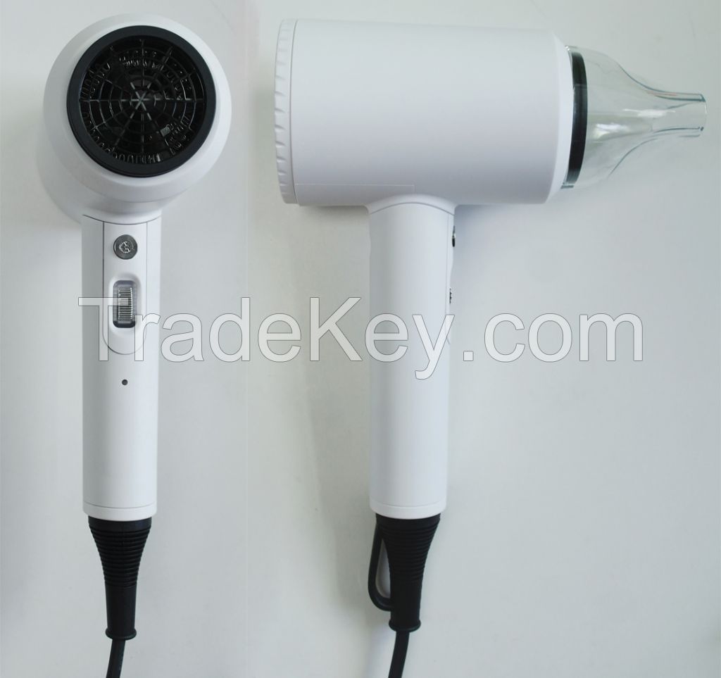 Partable DC motor hair dryer