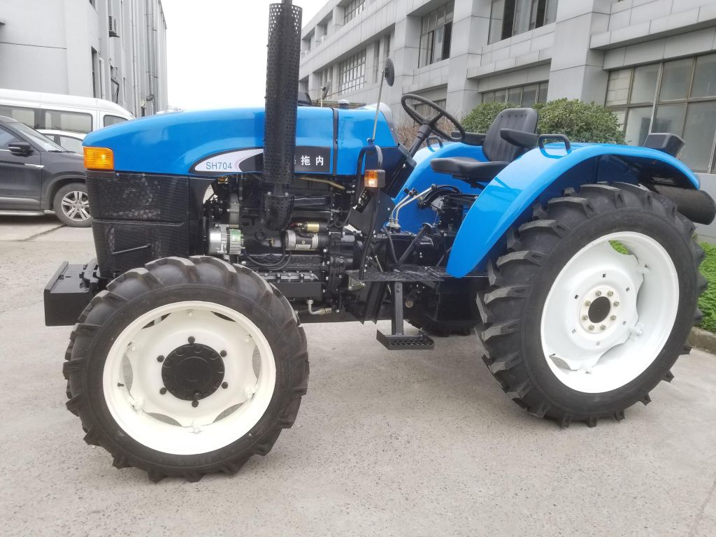 Wheeled Tractors Model SH704