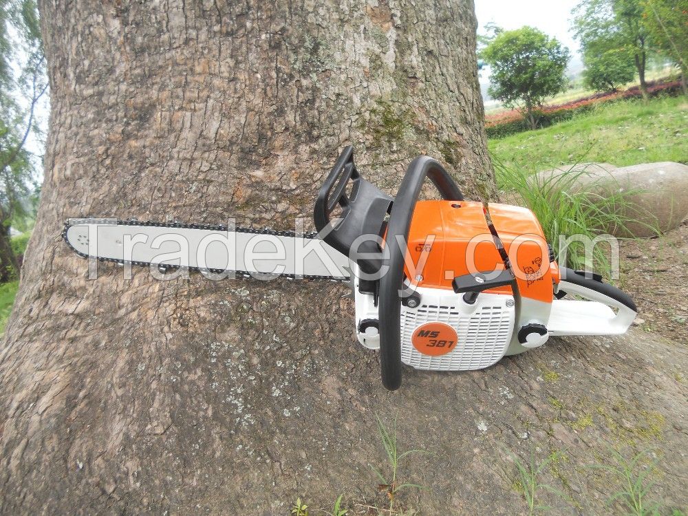 MS381chain saw with 18