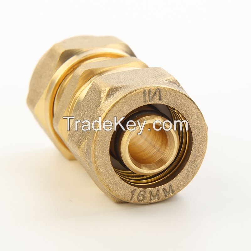 Compression/Screw Fittings in Brass for Composite Pipe (equal straight)