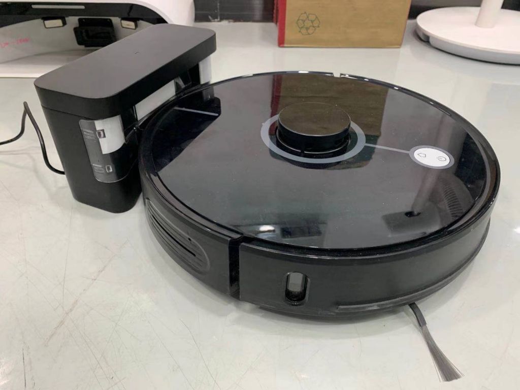 Intelligient Robot Vacuum Cleaner with Self-emptying Dustbin
