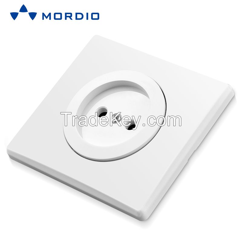 K500 Euro and UK standard Auto Connection 16A Schuko/French MF Socket with 1/2 gang Light Switch 250V~