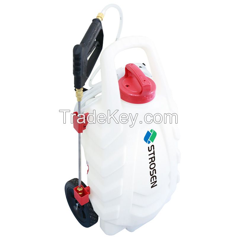 Agricultural sprayer with battery agricultural sprayer electric