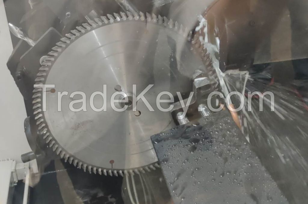 Robotic tct circular saw blade sharpener/sharpening machine