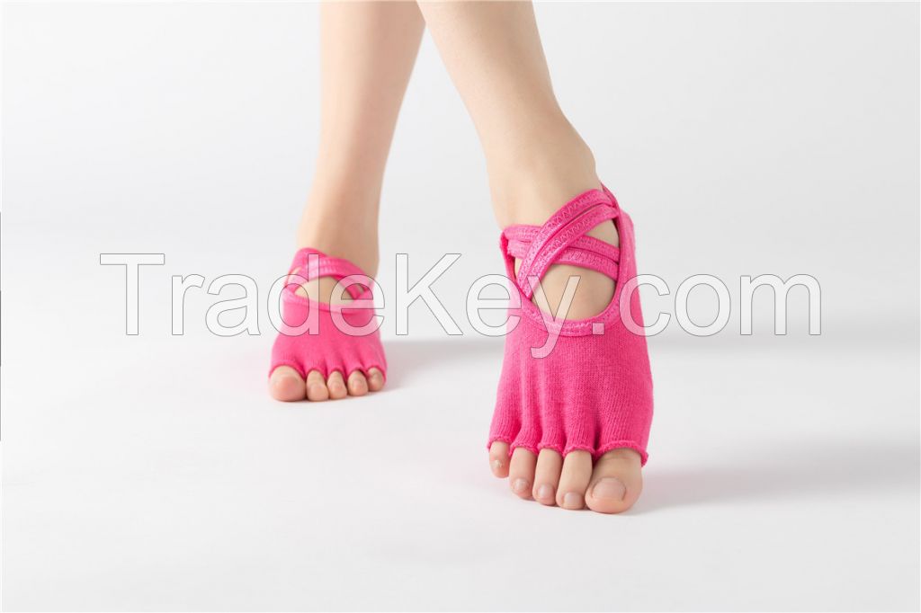 Yoga Socks for Women Non Slip Grips  Straps, Ideal for Pilates, Pure Barre, Ballet, Dance, Barefoot Workout