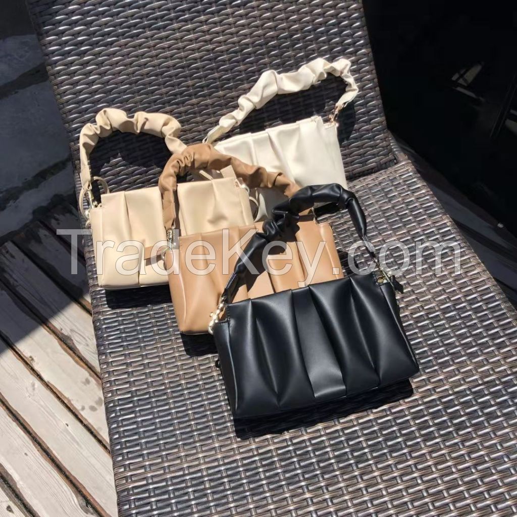 Fashion Small Crocodile Pattern Women's Bag Crossbody PU Leather Top-handle Handbags Mini Shoulder Bag Women Messenger Bags