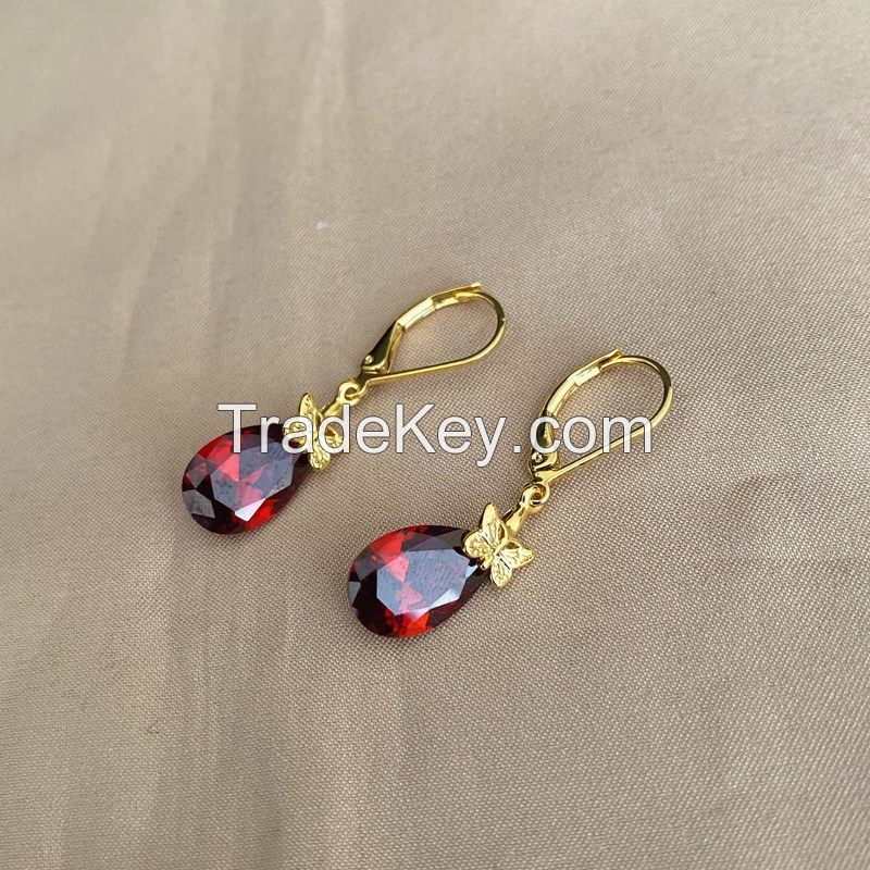 FAFY Exquisite Ruby Earrings