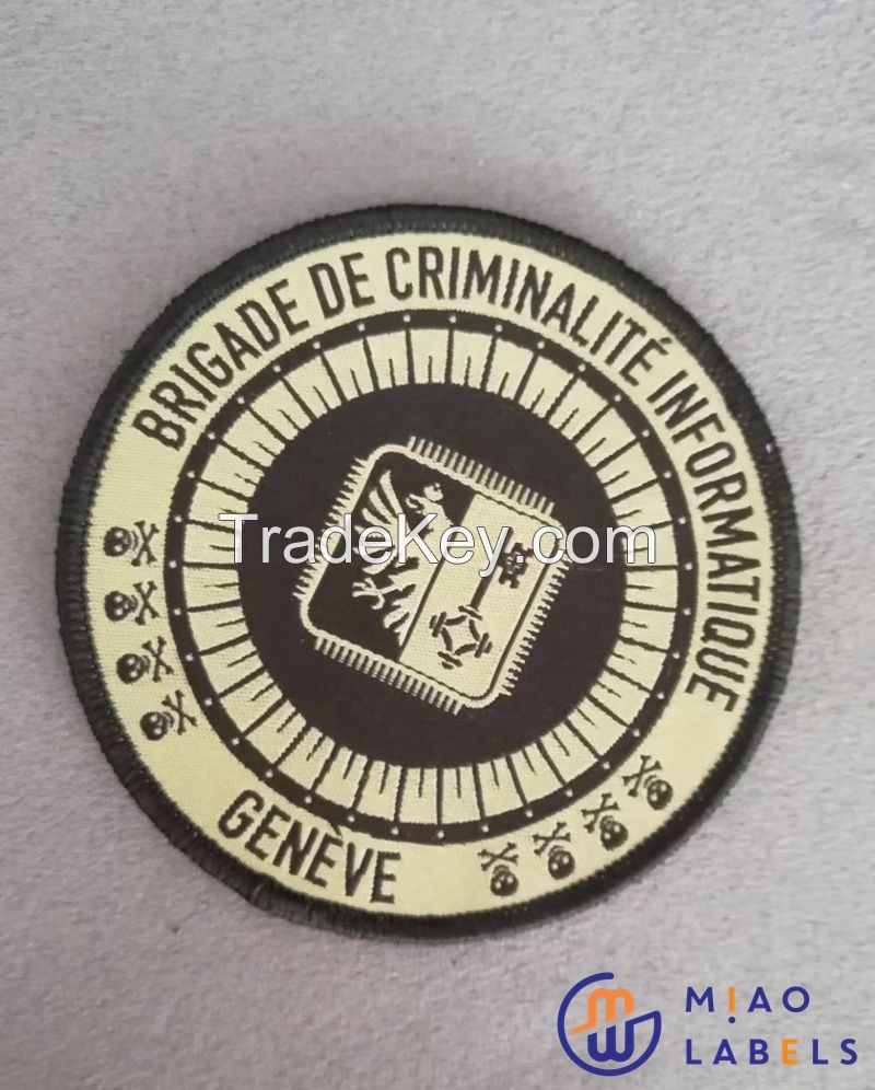 Custom Fashion Design Special Style Embroidered Woven Clothing Badges
