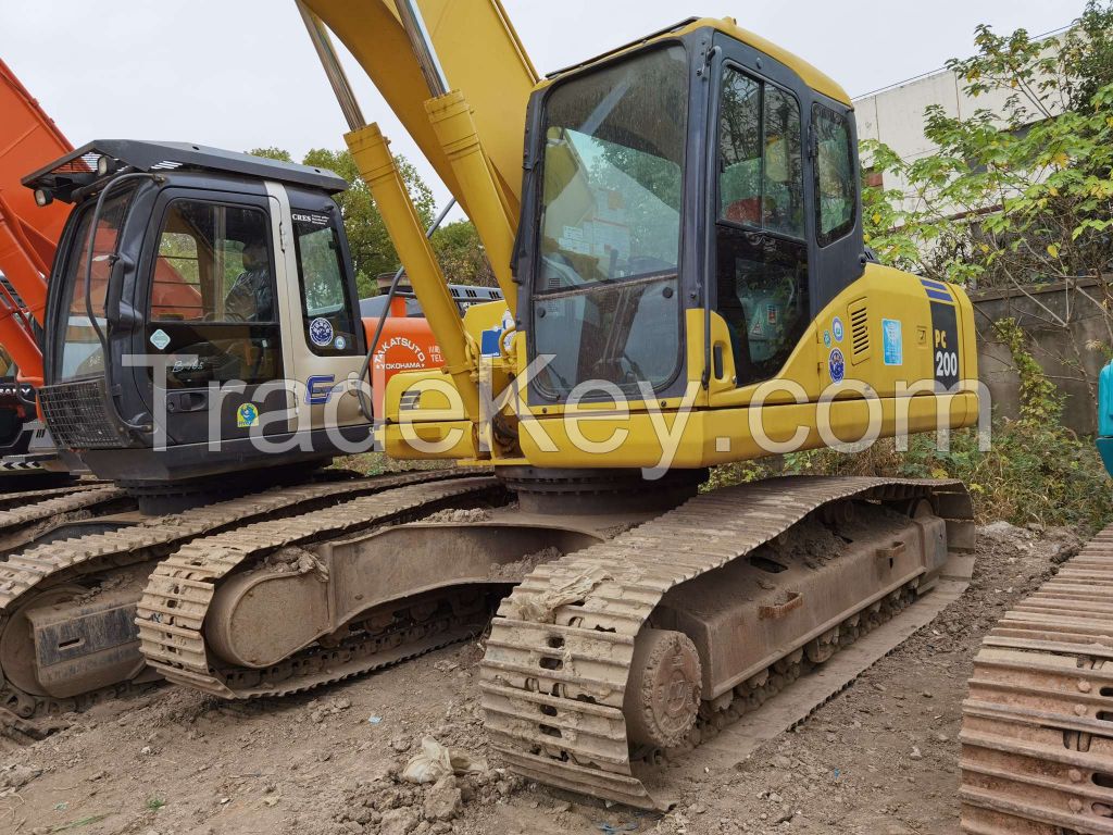 used excavator Komatsu pc 200