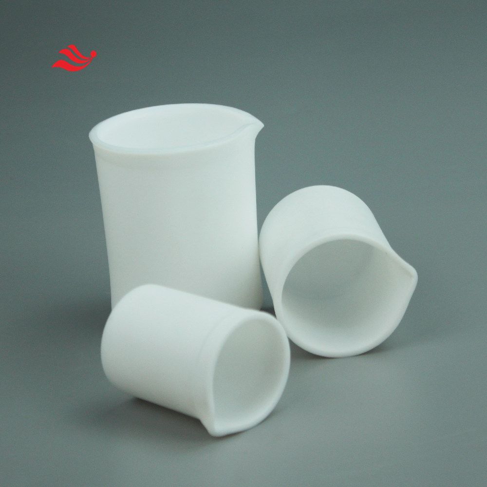 PTFE Beaker with spout manufactured with uniform wall thickness