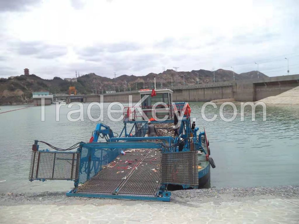 Transport Bed Fuel-Efficient/Large Size/Clean/Labor Saving/New Design/Aquatic Plant Removal Harvester for Sale