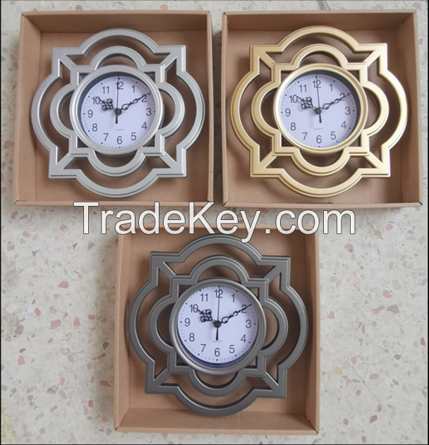 High Quality With Best Price Decorative Hollowed-out Plastic Quartz Wall Clock