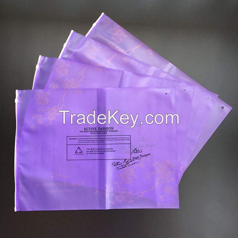 Custom logo plastic packaging bags with zipper for clothing manufacturer