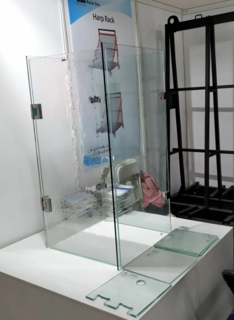 8mm Thick Tempered Glass Shower Enclosures with Sliding Door Design