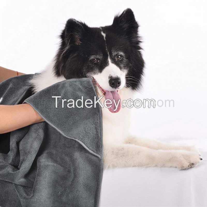 1001TE Dry Microfiber Dog &amp; Cat Bath Towels with Two Triangular Pocket