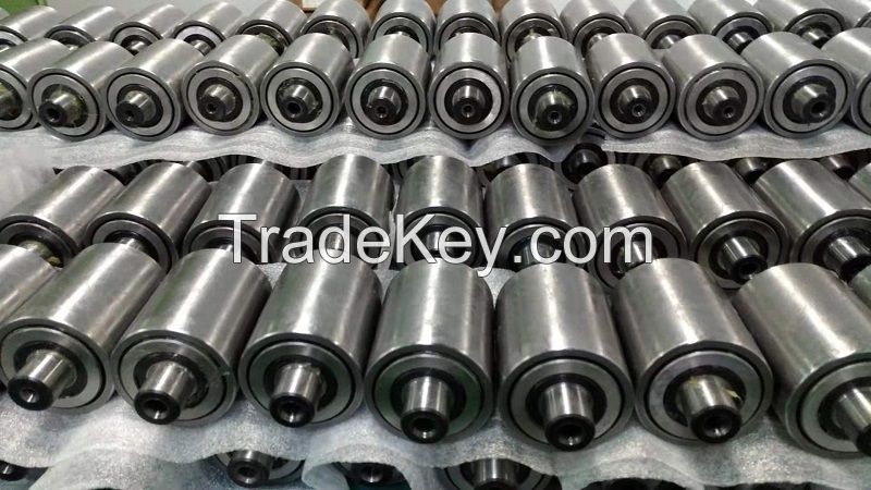 Backup rollers with stud for coil leveling