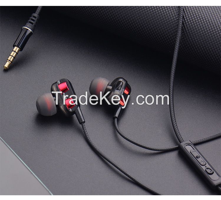 Noise Isolating HIFI in-Ear Dynamic Earphones with Wire Control Microphone