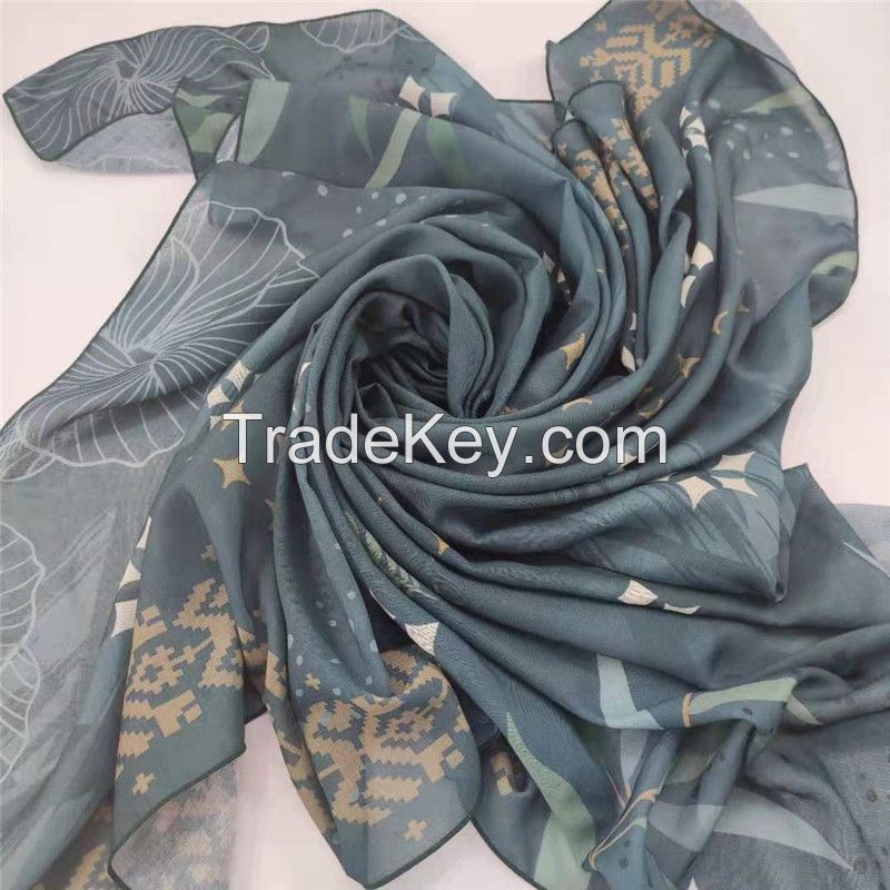High quality hot selling 2021 voile scarf new design  hijab popular in Malaysia