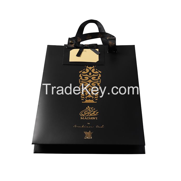 Top quality luxury perfume paper bags with your own logo with ribbon handles