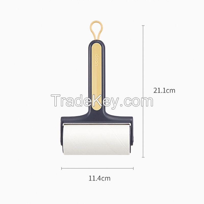 The tear-off roller sticker has a replacement core, which can be used for dehairing clothes, household cleaning, and the tail can be hungThe tear-off roller sticker has a replacement core, which can be used for dehairing clothes, household cleaning, and t