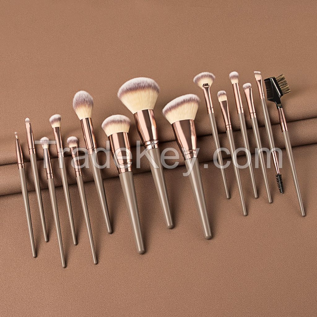 Factory Price 7pcs/10pcs/15pcs Premium Synthetic Makeup brush Tool Custom Logo Makeup Brushes Set