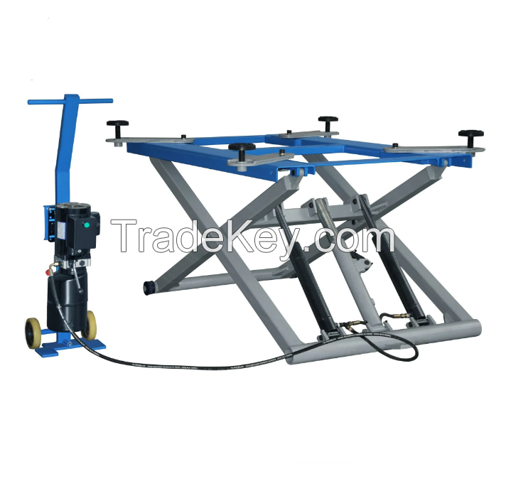 2.7T Small Scissor Car Lift for Car Lifting From China