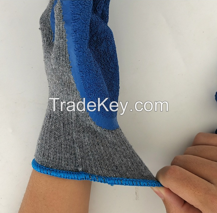 Latex coated safety gloves for construction industry