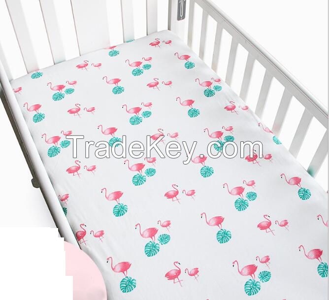 Baby comforter fitted sheet patterned