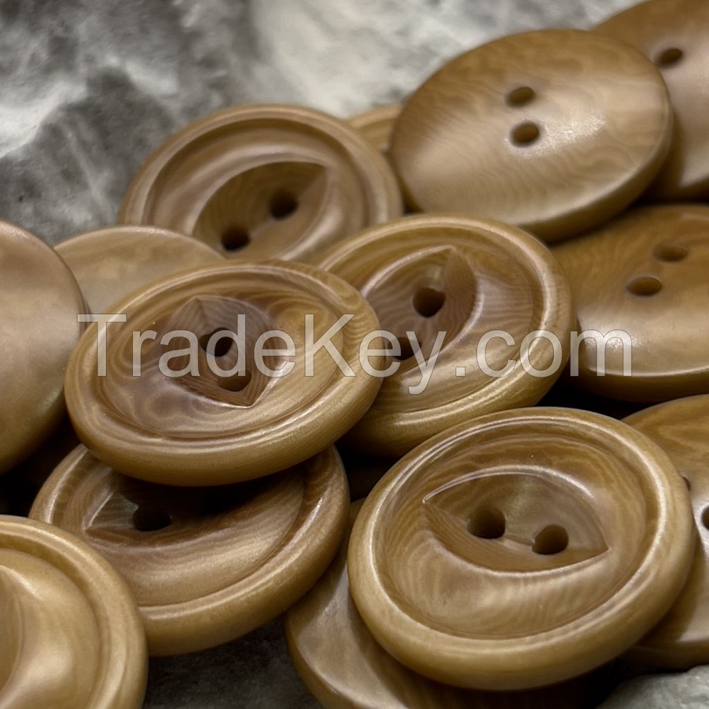 High quality fish eye natural corozo buttons all size available in mutiple colors