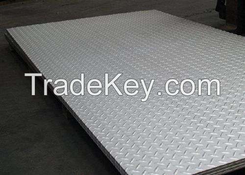 Bimetallic composite wear resistant steel plate