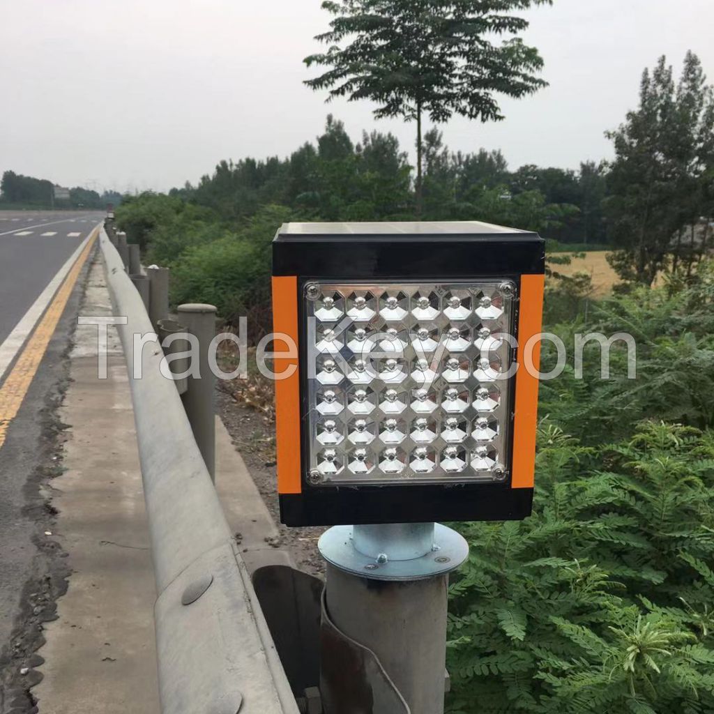 Specializing in the production of solar rain fog synchronous yellow flash induction lamp