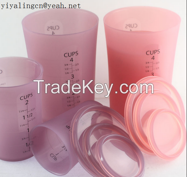 Food grade fall resistant silicone measuring cup for liquid measuring Measuring tools, kitchen tools