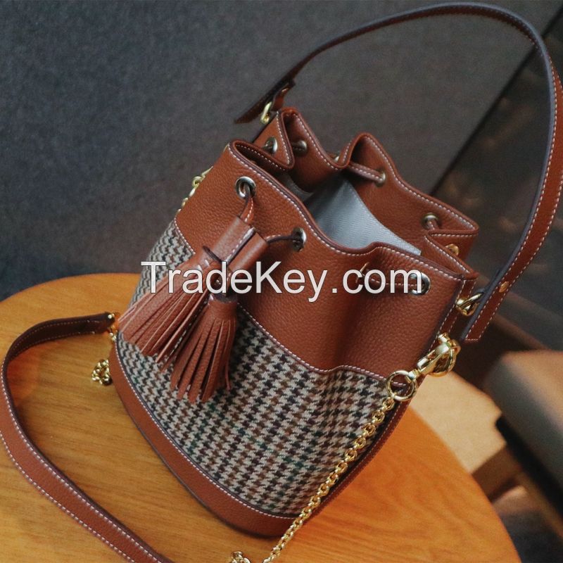 Original design ladies bucket bag hand-held messenger bag imported TOGO cowhide wool houndstooth tweed