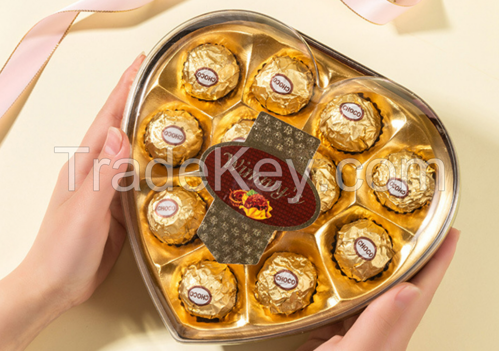 Heart-shaped box of hazelnut chocolate gift box of Sands casual snacks