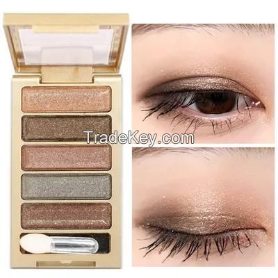 Eye shadow make the eyes look beautiful