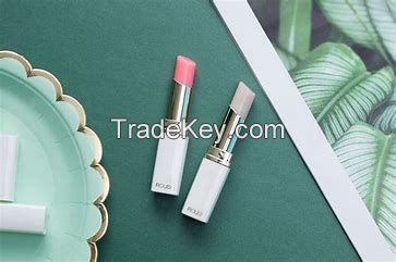 Soft light lipstick