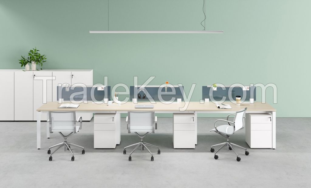 China Factory Custom Made Office Staff Workstation Desk With Partition
