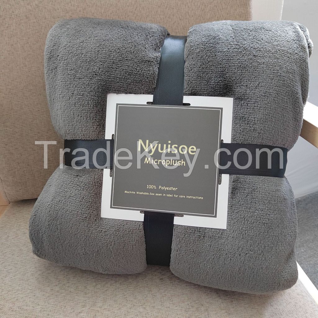 Nyuisoe Ultra Soft Throw Blanket