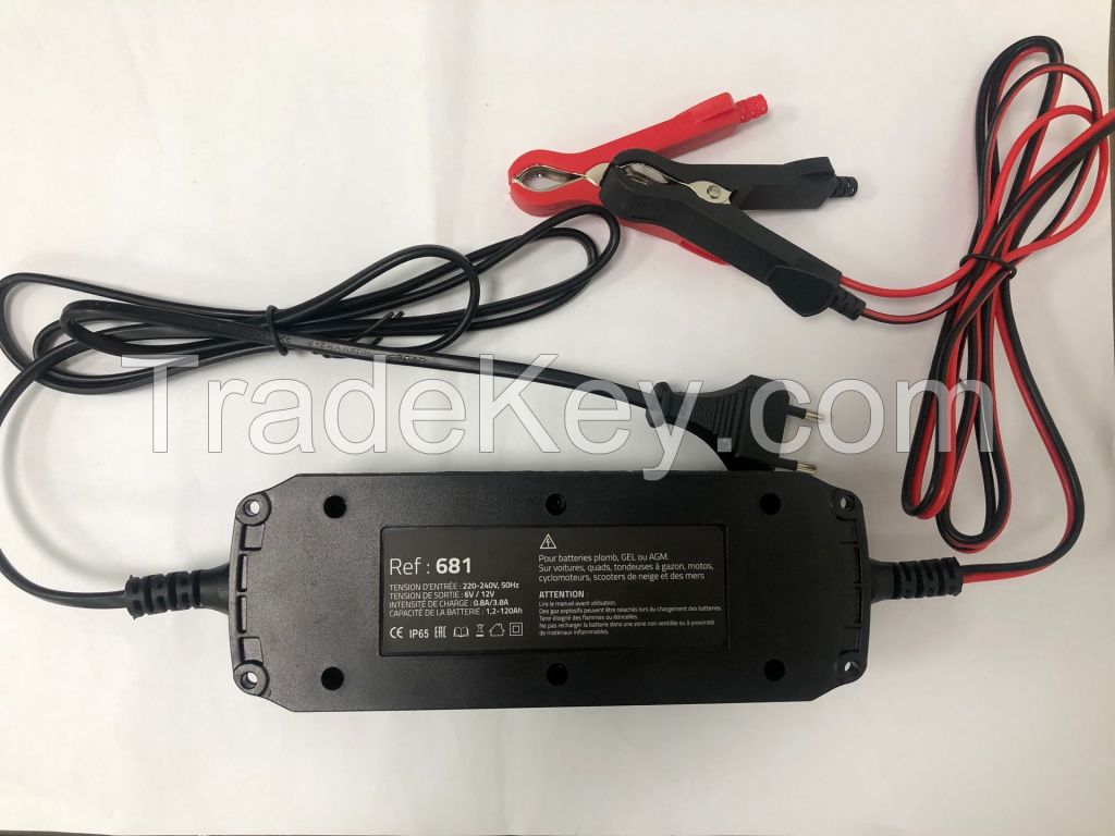 Auto battery charger or maintainer SM3-WP-1