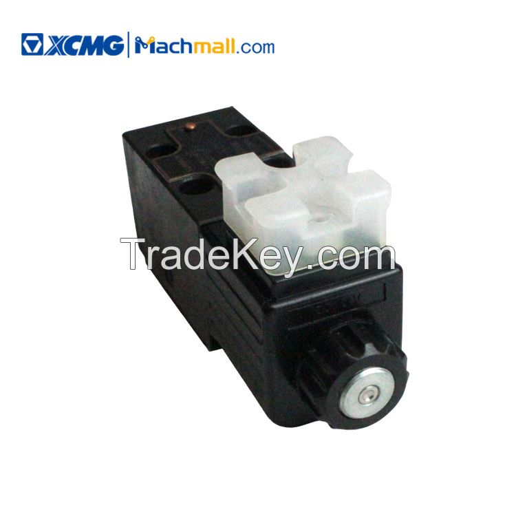 XCMG genuine crane hydraulic spare parts 4WE4D-A/D24S electromagnetic valve