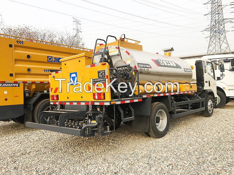 XCMG Road Machine XZJ5160GLQ Intelligent Asphalt Distributor Truck for Sale