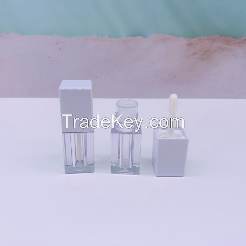 Top quality  Plastic Cosmetic Mini 2.5ml Lipgloss Tube