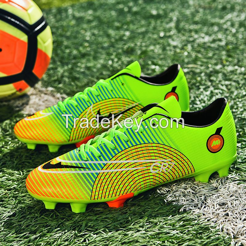 PU Surface TPU Sole Soccer Shoes Spikes Youth Student Training Competition Shoes(Green)