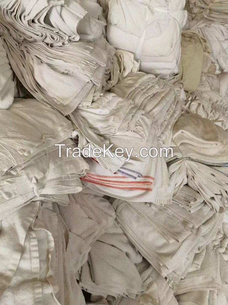 used clothing shoes bags bedsheets towels