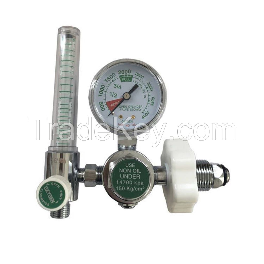 Medical oxygen regulator with humidifier bottle