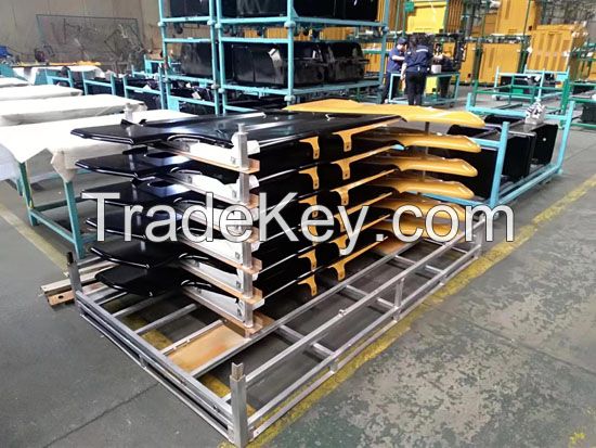 Returnable/Collapsible/Stackable/Portable Shipping Rack for  automotive door panels, roof panels and side panels  /Engineering machinery door panels